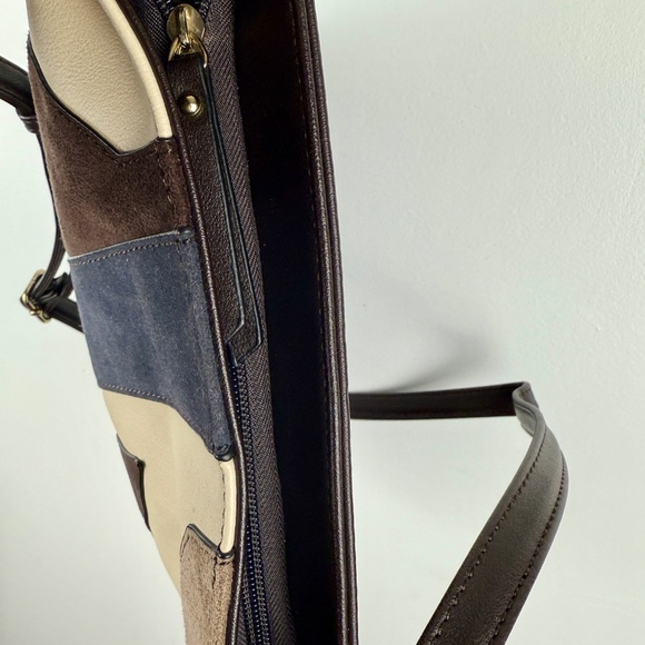 Mark Adam New York NWOT crossbody zippered bag - Picture 10 of 10